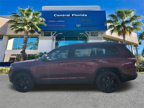 Used 2024 Jeep Grand Cherokee L Limited w/ Black Appearance Package image 8