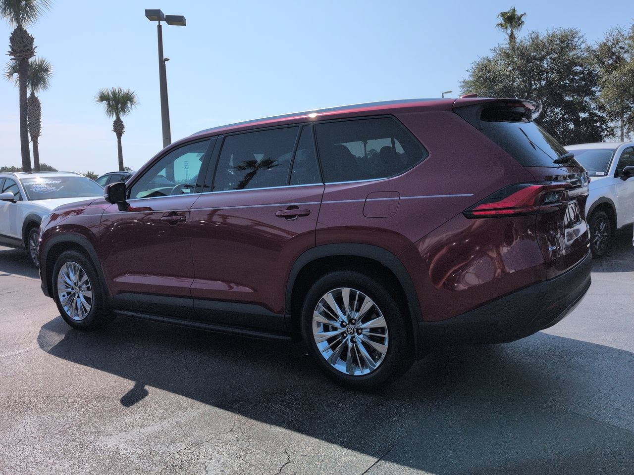 Used 2024 Toyota Grand Highlander AWD image 6