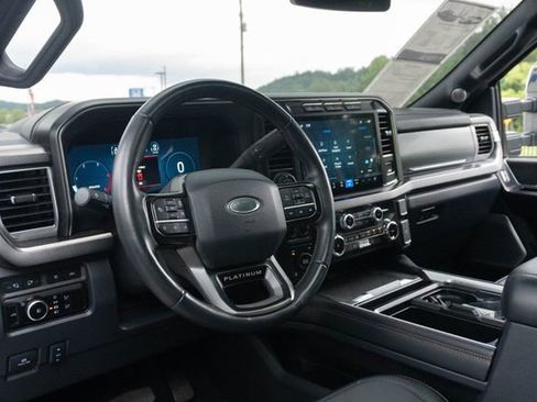 Used 2024 Ford F250 Platinum AWD/4WD image 6