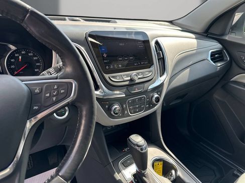 Used 2020 Chevrolet Equinox Premier FWD image 15