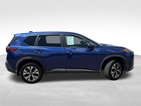 Certified 2023 Nissan Rogue SV FWD image 9