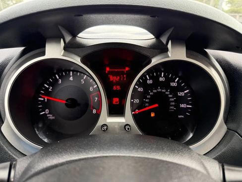Used 2016 Nissan Juke S image 17