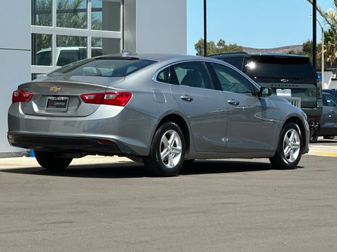 Used 2024 Chevrolet Malibu LT FWD image 4