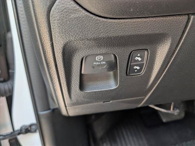 Used 2023 RAM 1500 Big Horn AWD/4WD image 30