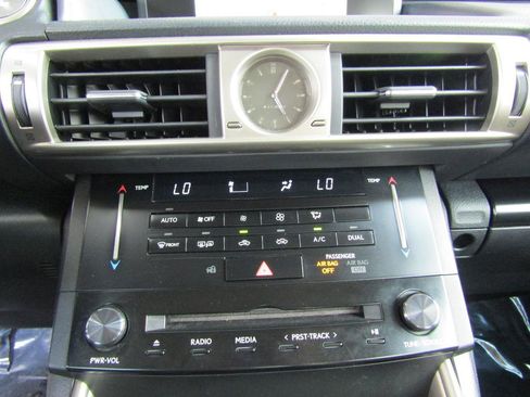 Used 2014 Lexus IS 250 AWD w/ Navigation Package image 19