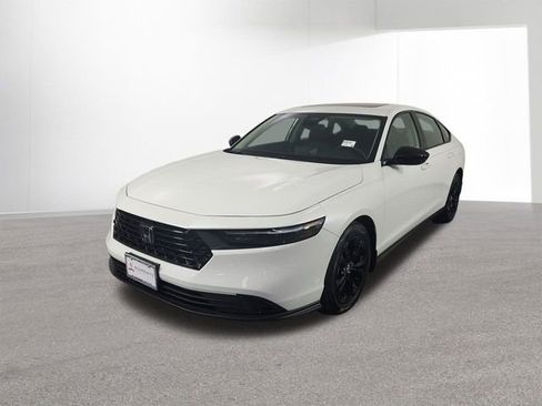 Certified 2025 Honda Accord SE image 26