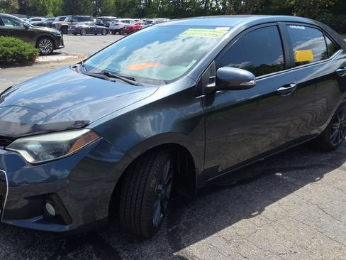 Used 2016 Toyota Corolla S FWD image 4