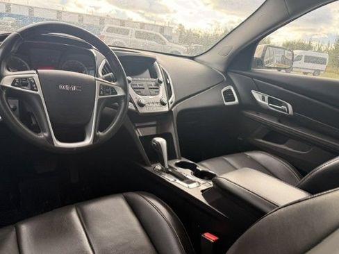 Used 2014 GMC Terrain SLT w/ Safety Package AWD/4WD image 10