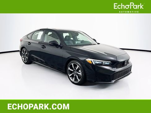 Used 2025 Honda Civic Sport Touring image 1
