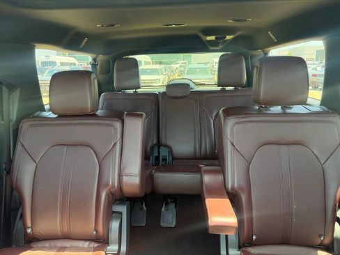 Used 2023 Ford Expedition Max Limited AWD/4WD image 21
