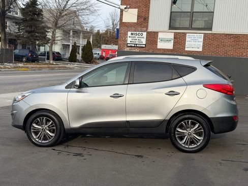Used 2014 Hyundai Tucson SE image 8