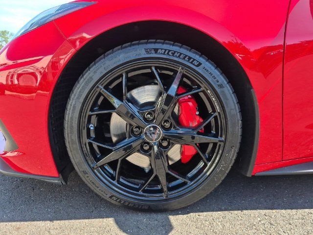 Used 2022 Chevrolet Corvette Stingray Preferred Cpe w/ Z51 Performance Package RWD image 33