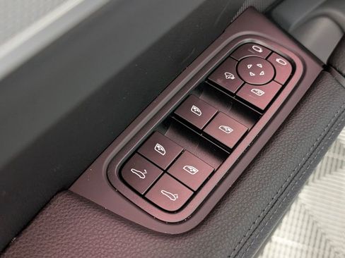 New 2026 Porsche Cayenne Coupe image 26