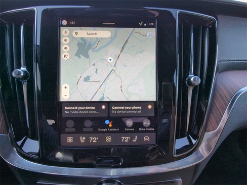 New 2026 Volvo V60 B5 Cross Country Ultra w/ Protection Package Premier image 21