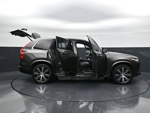 Used 2023 Volvo XC90 B6 Ultimate w/ Protection Package Premier AWD/4WD image 50
