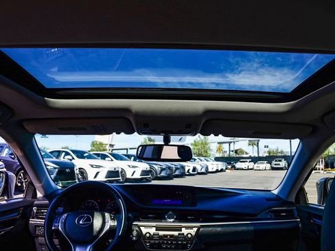 Used 2015 Lexus ES 350 image 19