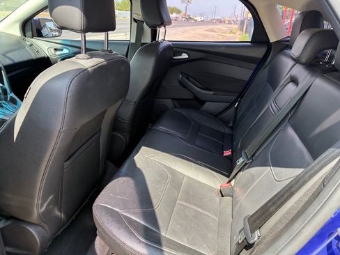 Used 2015 Ford Focus SE w/ Equipment Group 201A FWD image 28