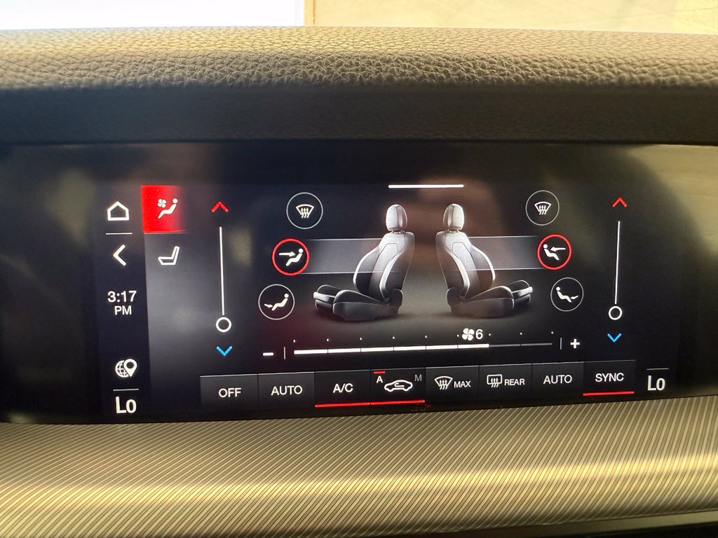 New 2025 Alfa Romeo Stelvio Sprint w/ Convenience Package AWD/4WD image 33