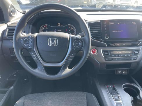 Used 2021 Honda Ridgeline Sport image 13