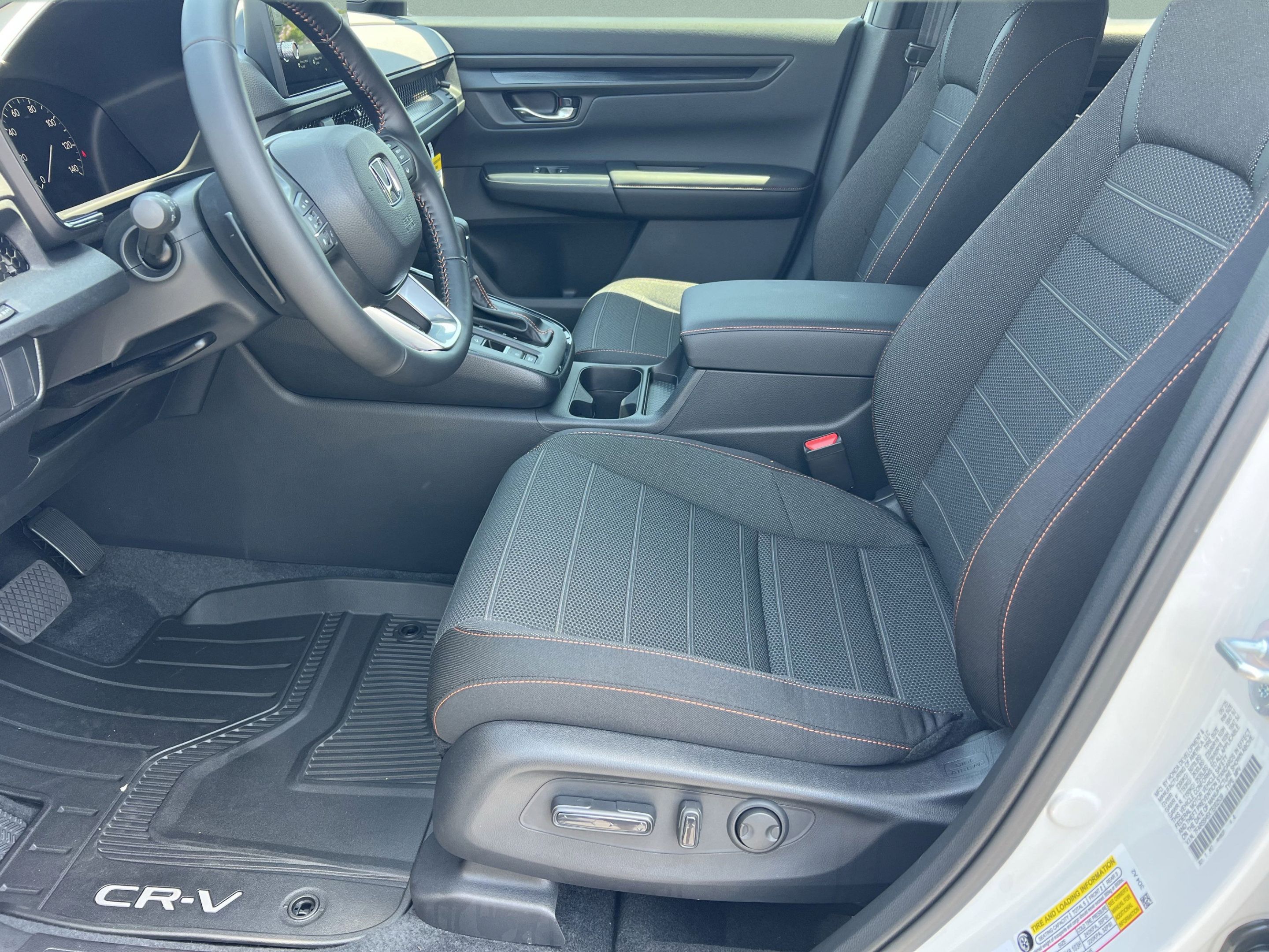 Used 2026 Honda CR-V Sport image 32