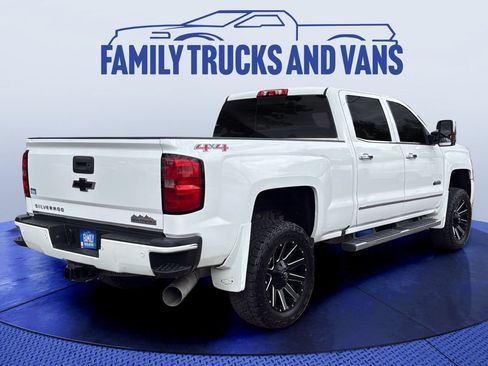 Used 2016 Chevrolet Silverado 3500 High Country w/ Duramax Plus Package AWD/4WD image 5