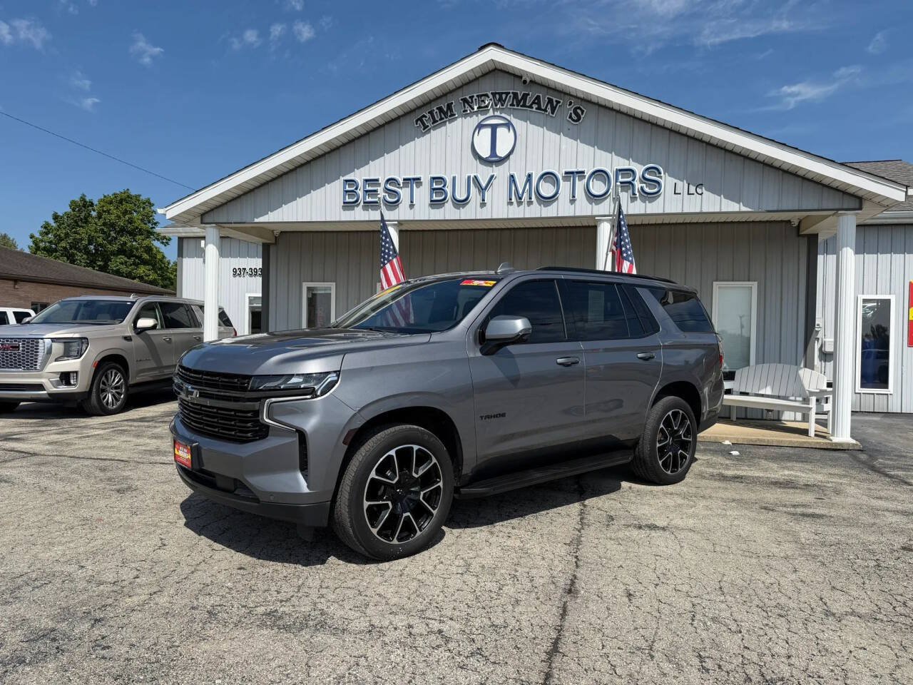 Used 2021 Chevrolet Tahoe RST w/ Luxury Package AWD/4WD image 37