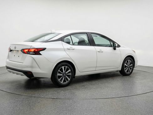 Used 2025 Nissan Versa SV w/ Trunk Package image 9