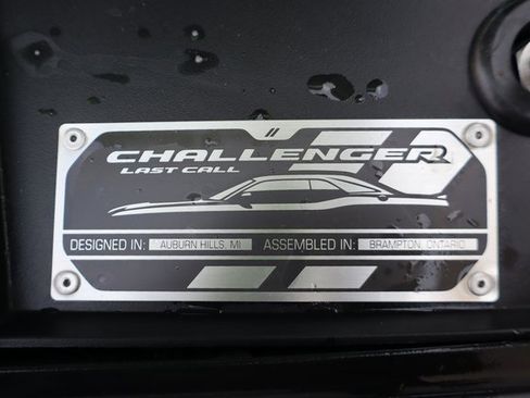 Used 2023 Dodge Challenger R/T w/ T/A Package image 34