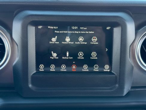 Used 2020 Jeep Wrangler Unlimited Sahara w/ Cold Weather Group image 14