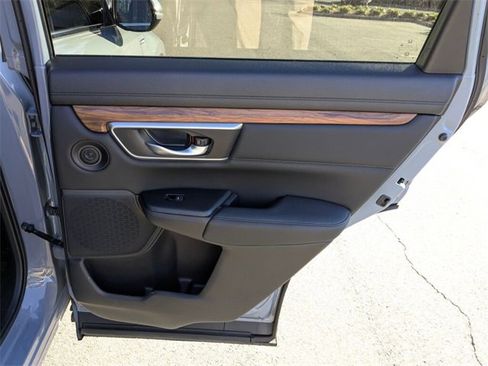 Certified 2021 Honda CR-V Touring image 39