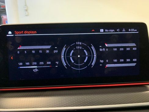 Used 2022 BMW 540i xDrive w/ M Sport Package image 32