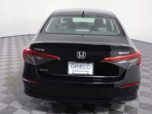 Used 2024 Honda Civic Touring image 7