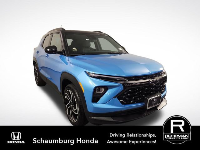 Used 2025 Chevrolet TrailBlazer RS w/ Driver Confidence Package AWD/4WD image 3