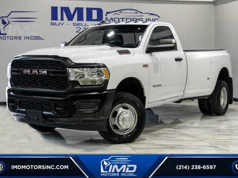 Used 2022 RAM 3500 Tradesman AWD/4WD image 2
