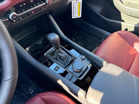 New 2026 MAZDA MAZDA3 Hatchback w/Premium Plus Pkg AWD/4WD image 13
