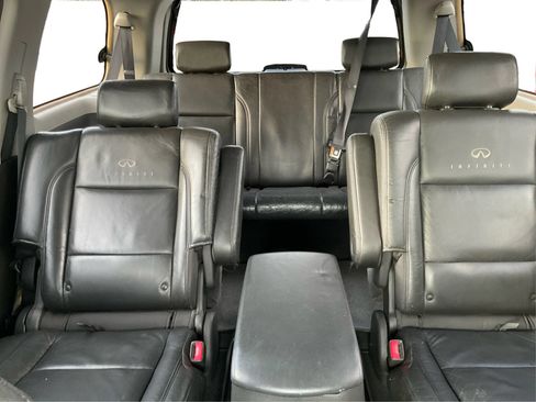 Used 2004 INFINITI QX56 2WD w/ Smart Vision Pkg image 14