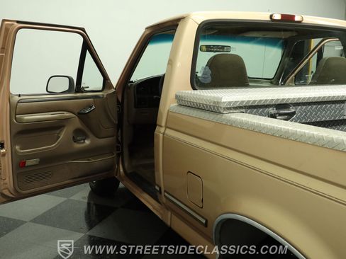 Used 1994 Ford F150 XL RWD image 33