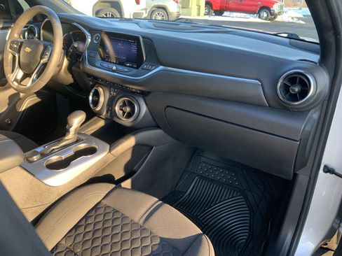 Used 2022 Chevrolet Blazer LT image 58