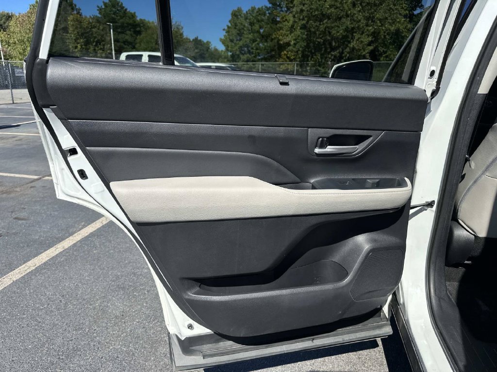 Used 2024 Toyota Grand Highlander FWD image 13