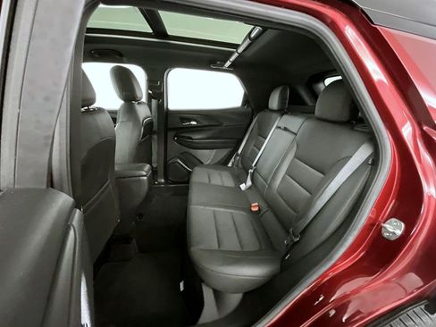 Certified 2022 Chevrolet TrailBlazer RS w/ Sun and Liftgate Package image 19