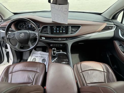 Used 2018 Buick Enclave Avenir image 14