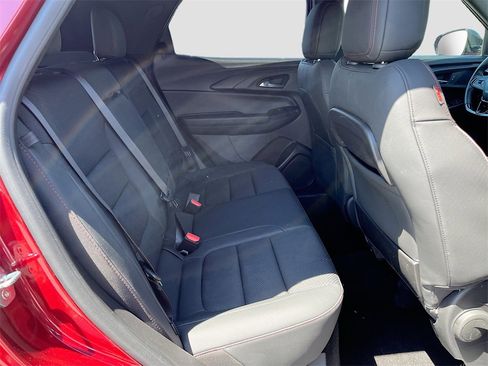 Used 2023 Chevrolet TrailBlazer RS image 25