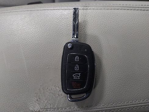 Used 2016 Hyundai Tucson SE w/ Option Group 02 image 32