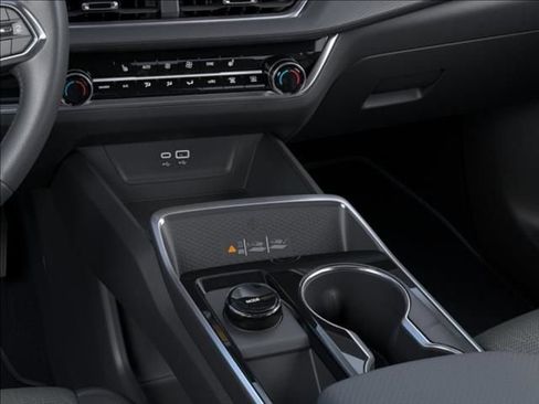 New 2027 Chevrolet Equinox LT w/ Convenience Package II FWD image 23