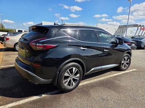 Used 2019 Nissan Murano SV w/ Premium Package image 13