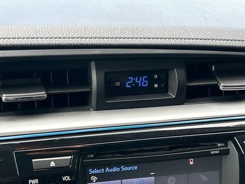 Used 2015 Toyota Corolla LE Premium FWD image 43