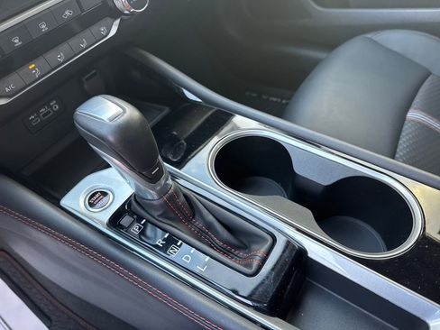 Certified 2025 Nissan Altima 2.5 SR image 19