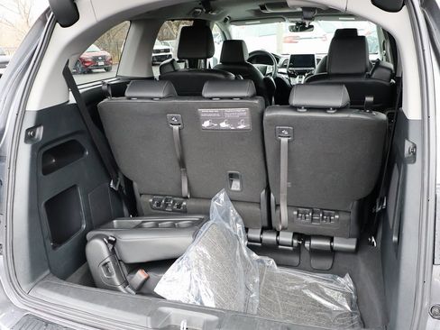 Certified 2023 Honda Odyssey Touring image 17