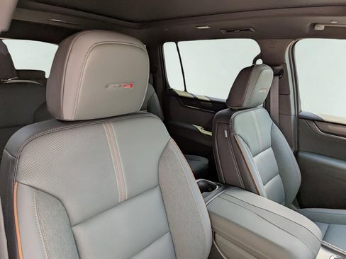 New 2026 GMC Acadia AT4 w/ Super Cruise Package image 19