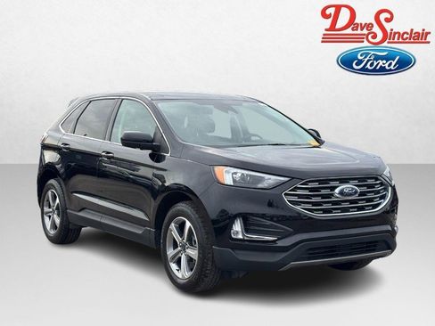 Used 2022 Ford Edge SEL w/ Convenience Package image 4